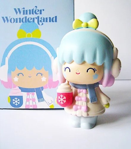 Winter Wonderland figure by Momiji, produced by Momiji. Front view.