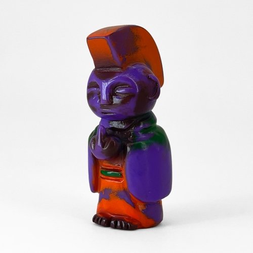 ZOMBIE PURPLE MINI JIZO-ANARCHO figure by Toby Dutkiewicz, produced by DevilS Head Productions. Front view.